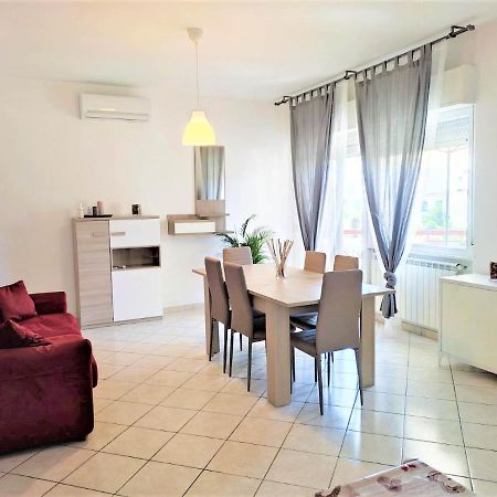 Vila La Casa Del Sole Santa Marinella Exteriér fotografie
