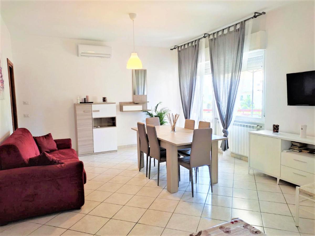 Vila La Casa Del Sole Santa Marinella Exteriér fotografie